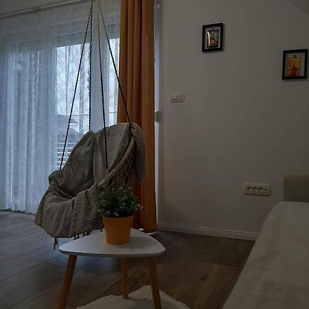 Elegant Inn Gospic Bagian luar foto